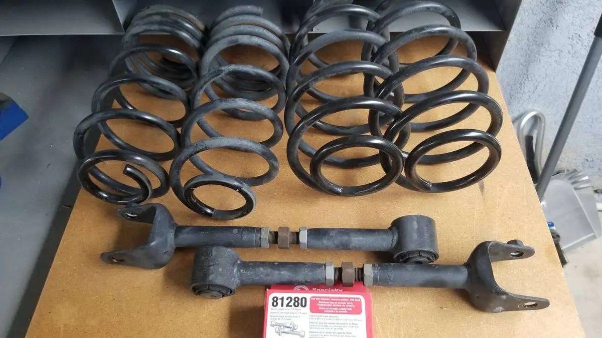 CX-5 Lowering kit