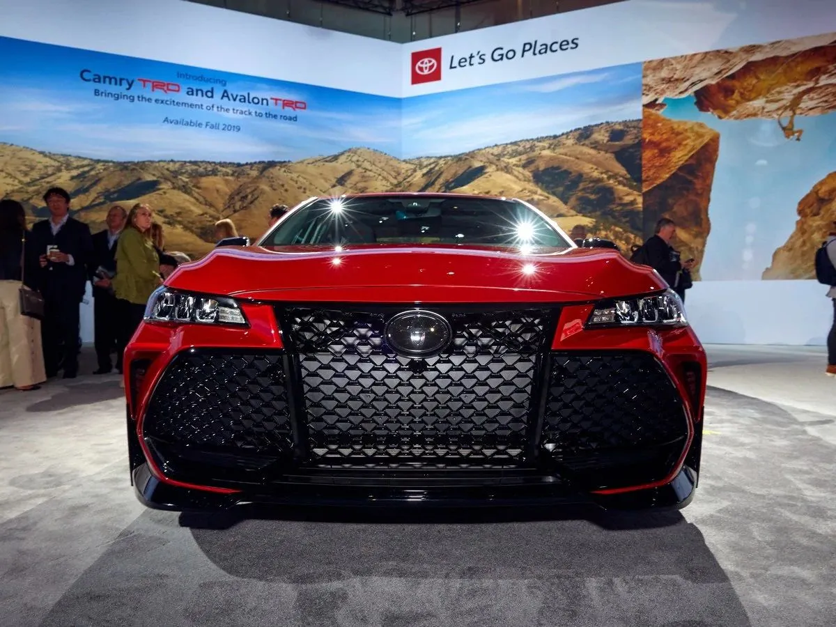 14-2020-toyota-avalon-TRD-LA.webp