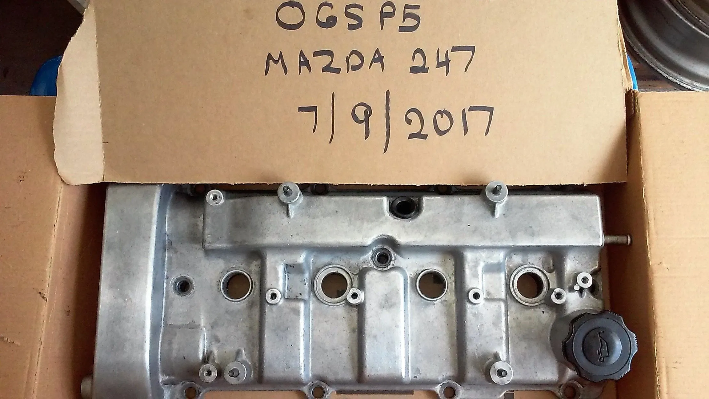 Valve Cover plus Plug Wires