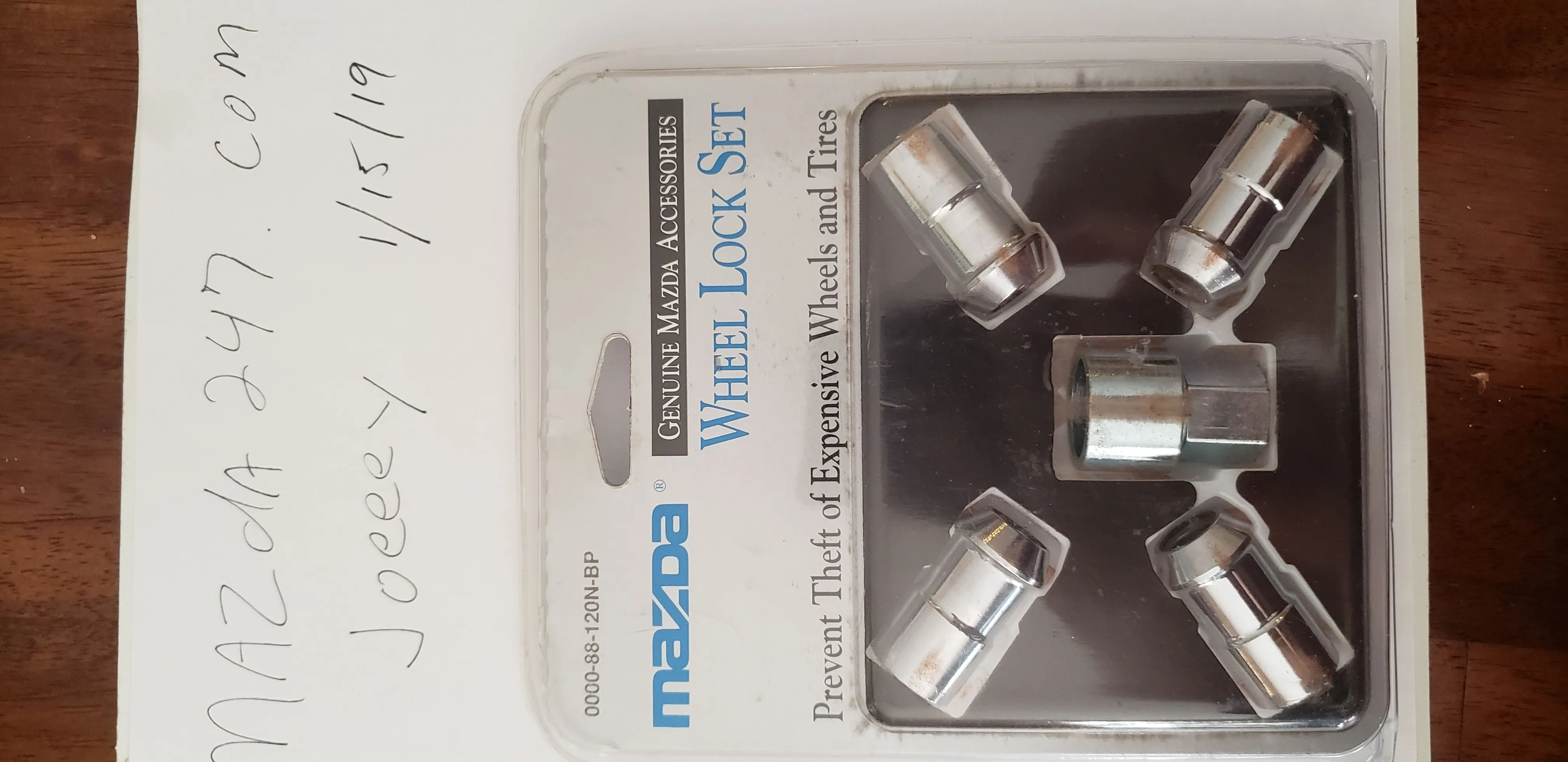 F/S OEM wheel lock set nib