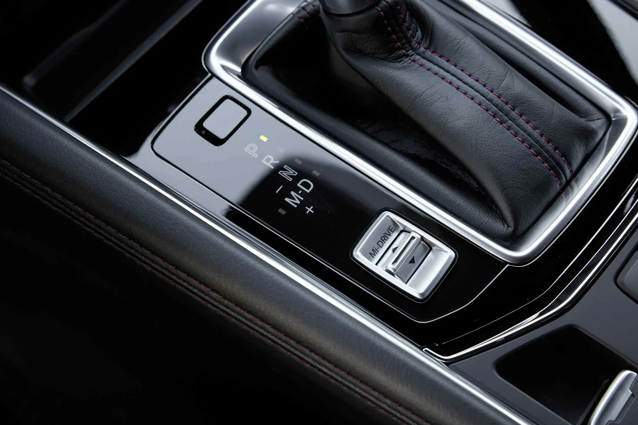2022_mazda_cx-5_interior_009-1-min-scaled.webp