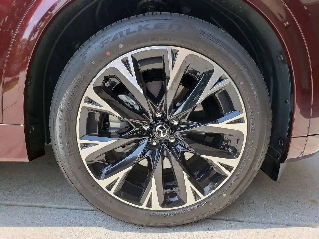 20230531CX90Tire.jpg