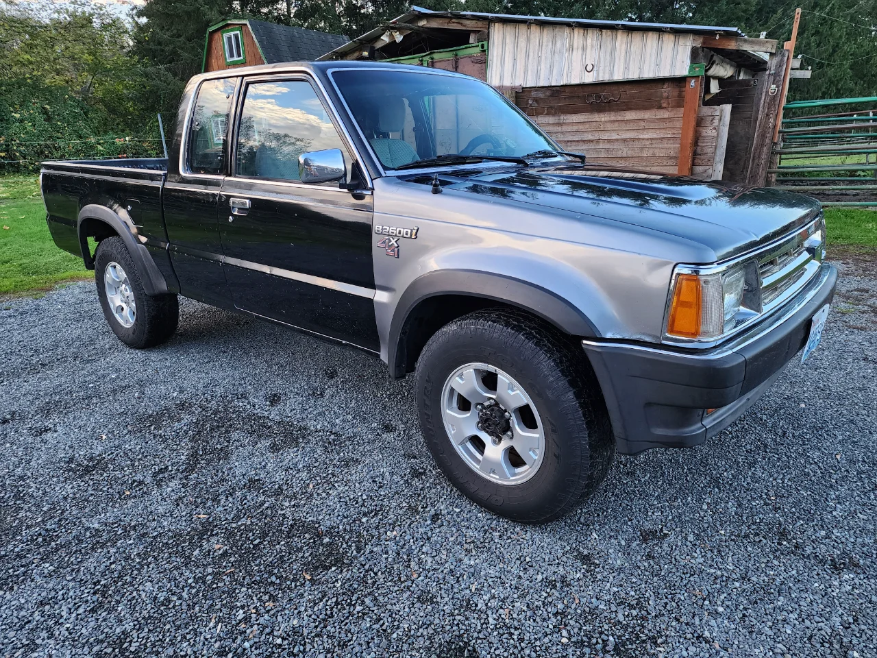 Mazda B2600 LE-5 4x4