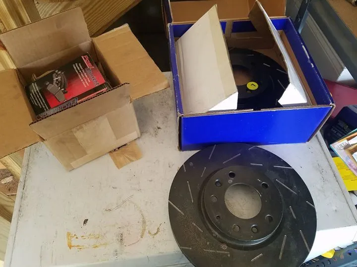 2014+ Mazda6 Centric Posi-quiet brake pads f/r