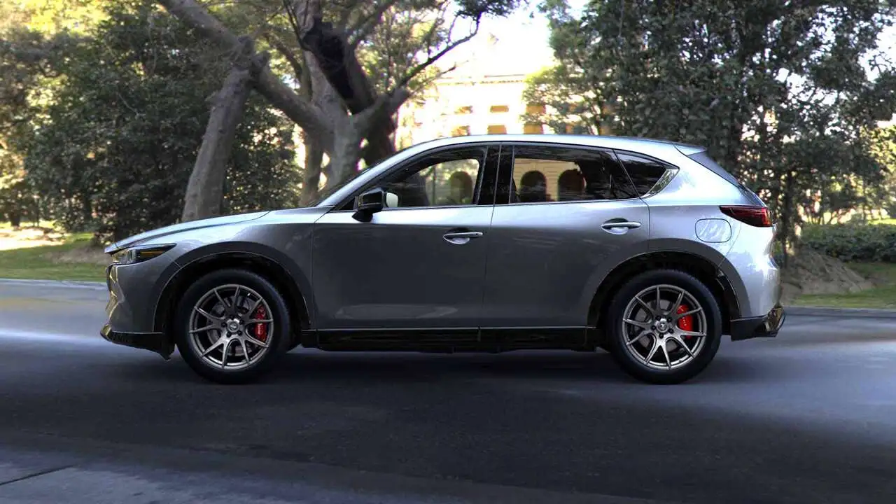 cx5-turbo-premiumpackage-machinegray-cf5v-1.jpg