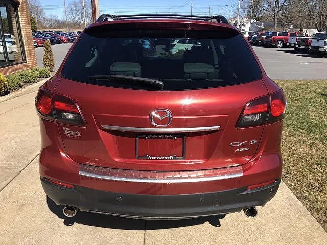 CX9640x480.jpg