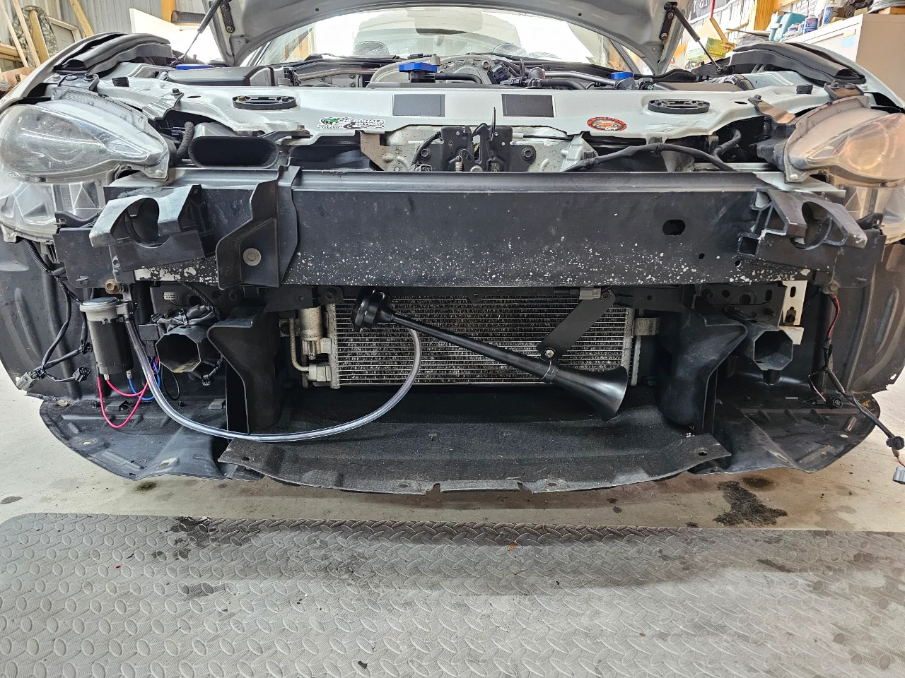 Ghost - Hornblasters Sniper Electric Air Horn.webp