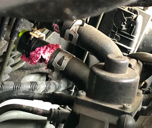 Heater Bottom Connector Leak Mark on top Connector also 1.webp