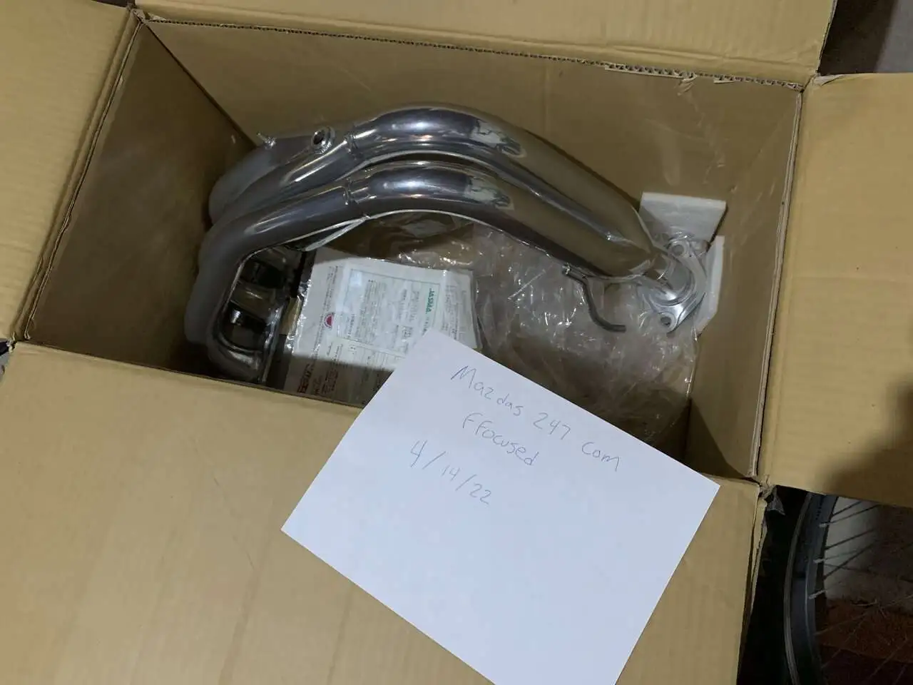 BNIB AutoEXE Maxim Works 4-2-1 Header