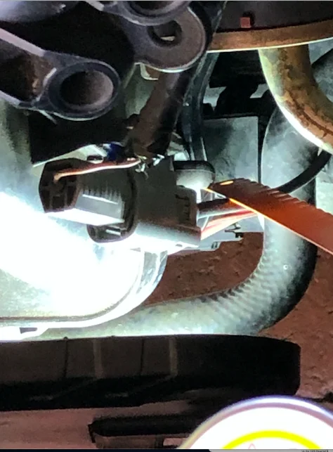  Inlet Manifold Length Adjustment Pivot LHS of the Inlet Manifold LoRes.webp