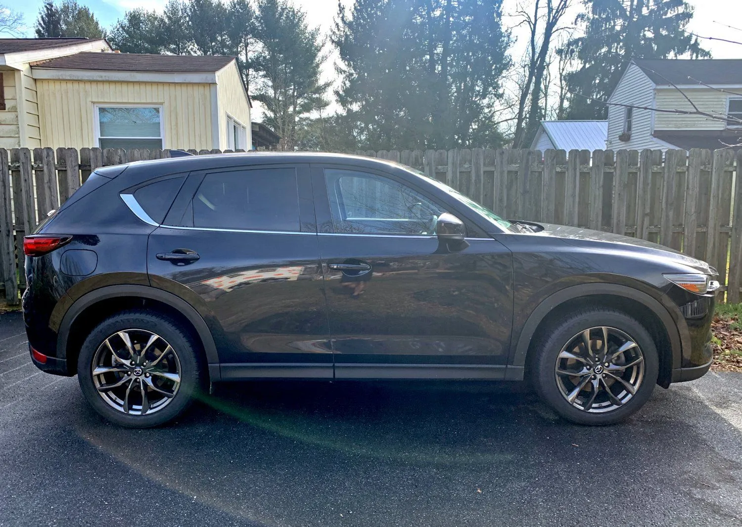 Mazda CX-5 with Gray M011.jpg