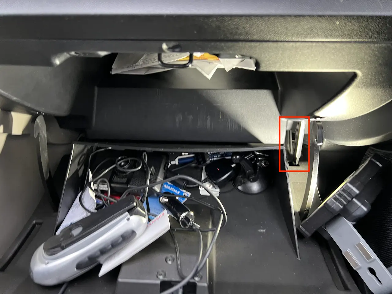 Mazda5GloveBox.webp
