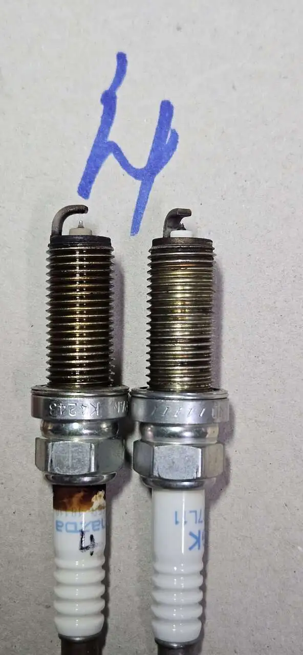 OEM vs NGK 4.jpg