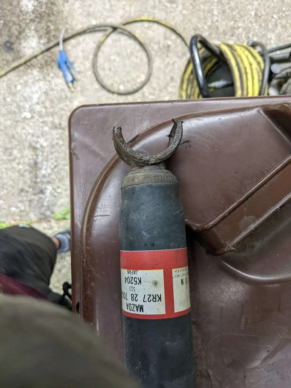 Rear Shock absorber [STUCK] Mazdas247