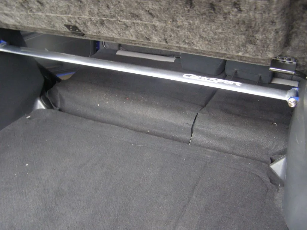 rearstrut.webp