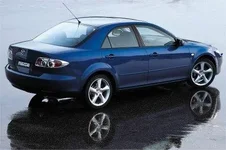 mz20036sedan01.webp