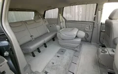 2009_toyota_sienna+interior_view.webp