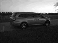 2011_Honda_Odyssey_11142010202.webp