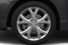 2007_MZ3_Wheel.webp