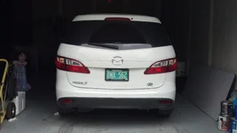 061213-Mazda5 LED Reflectors-No Lights.webp