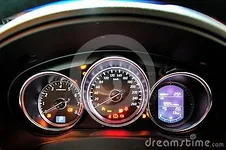 mazda-cx-5-instrument-cluster-24336166.webp