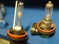 newbulbleft-oldbulbright.webp