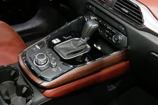 cx9 consola.webp