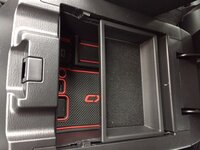 CX-5 center console insert installed front with std tray.JPG