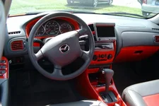 Mia interior 1.webp