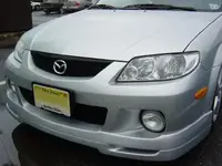 carwithlip3.webp