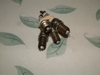 Bosch plugs.webp