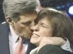 john-kerry-kiss.webp