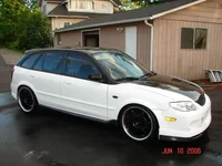 no decals side of car.webp