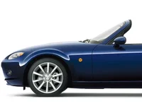 2-2007-mazda-miata-mx-5-hard-top.webp