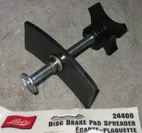 02 Disc Brake Spreader.webp