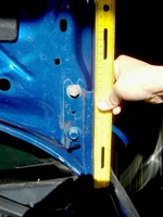 DRIVERSIDEHINGE.webp