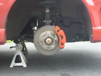 P5 - PS Front Painted Brakes.webp