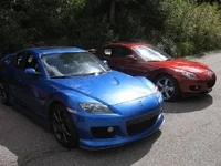 blu-red-R8.webp