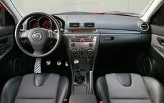 07_mazda_mazdaspeed3_accessory_int_500.webp