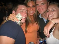 n28805129_30983140_7108.webp