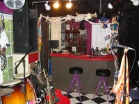 bar8.webp