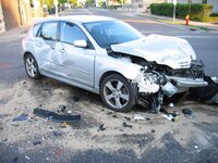 Mazda3_accident.jpg