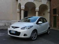 Mazda2-1.webp