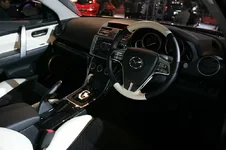 08_l.webp
