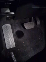 dead pedal installed night.webp