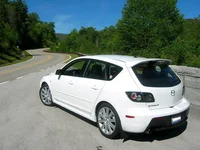 Mazdaspeed-3-Cherohala-Skyway-1.webp