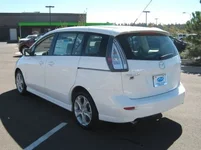 2010_Mazda5_3_quarters_back_white.webp