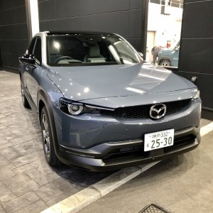 Mazda MX-30 Hybrid (E Skyactiv G) P5