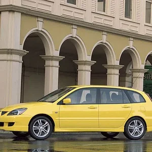 mitsubishi_lancer_sportback_2004_01_s.webp