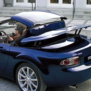 5-2007-mazda-miata-mx-5-hard-top.webp